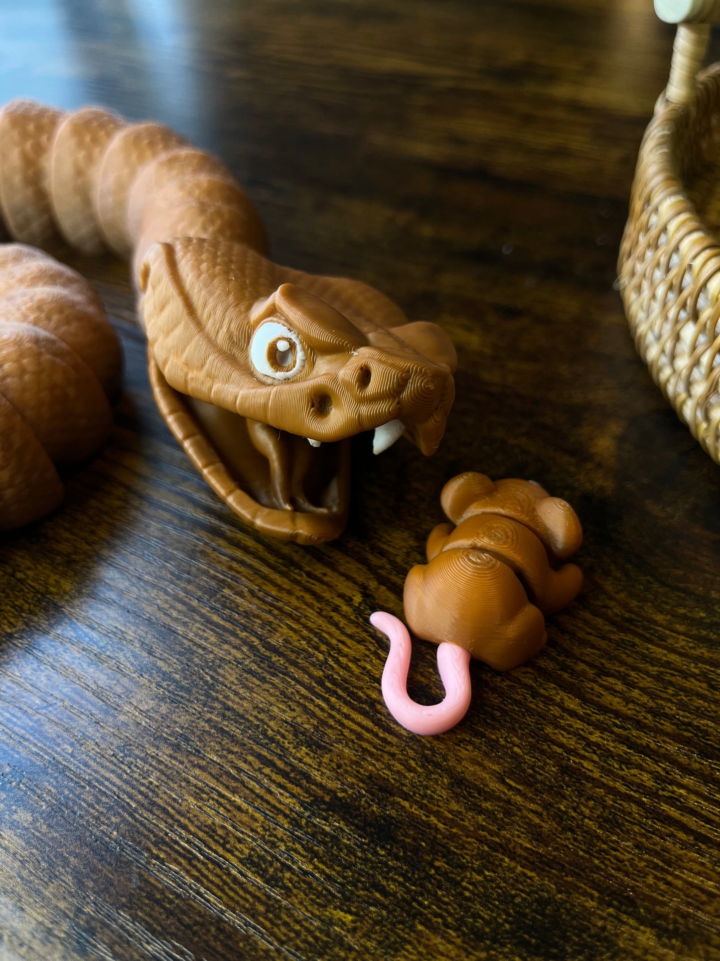 Rattlesnake articulated/fidget animal