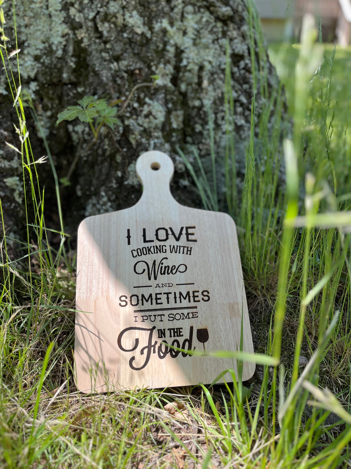 I love cooking with wine cutting board(decor only)