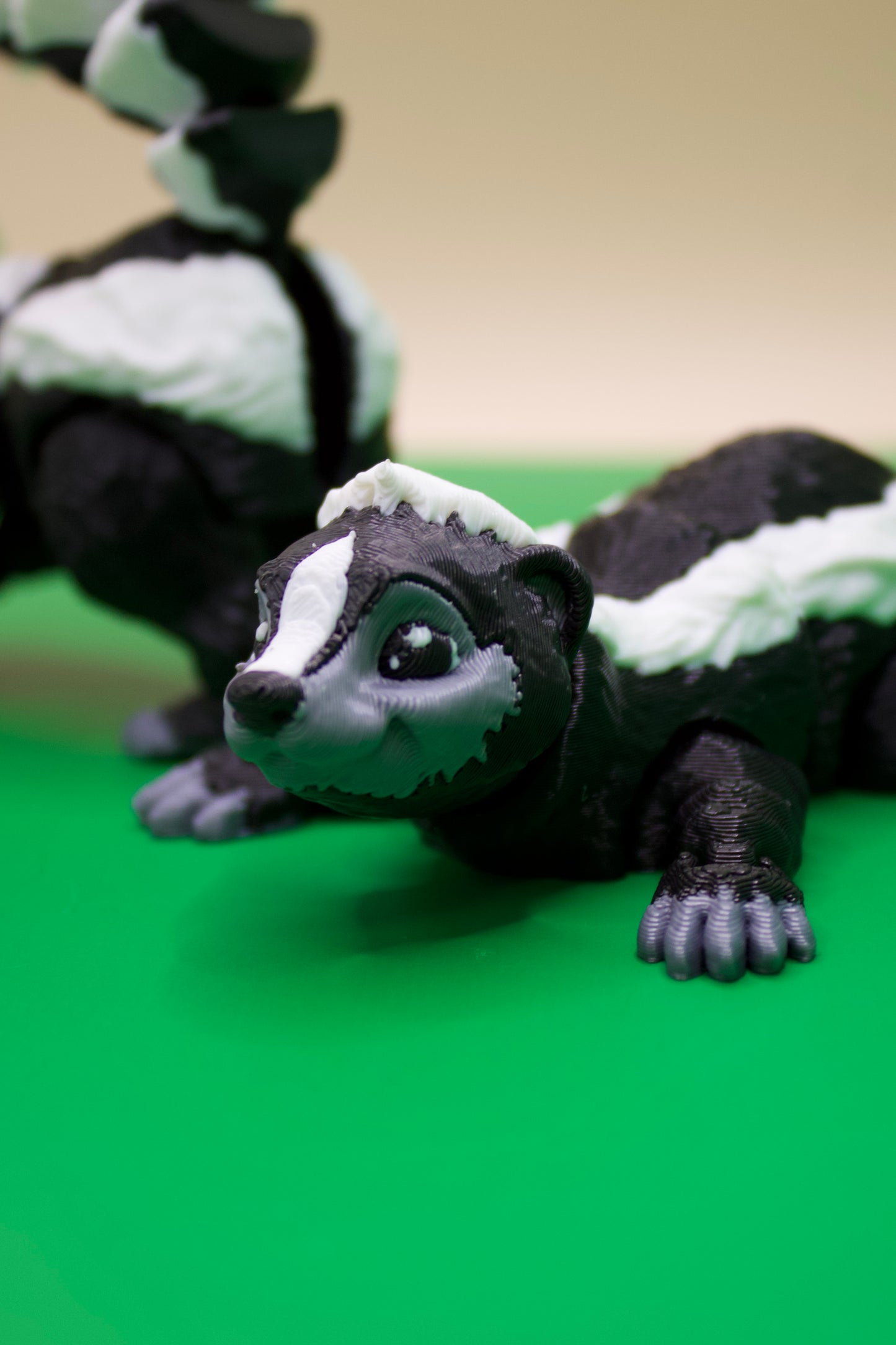 Flexi fidget skunk